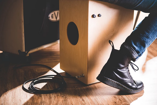 SCJ-2-EQ Birch Electronic Cajon (Built-in EQ)